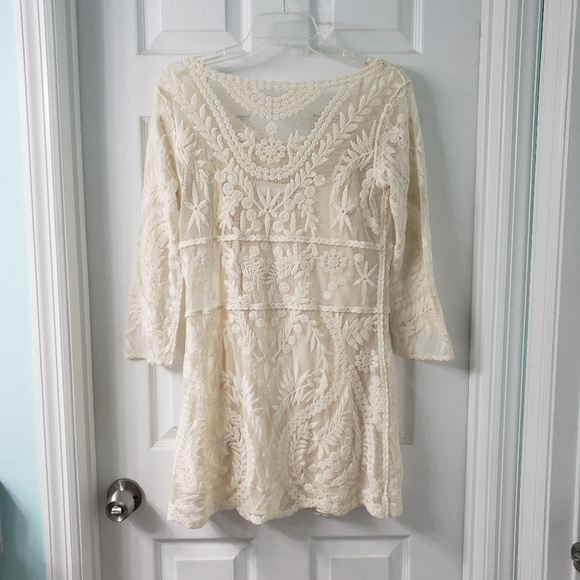 Express Cream Lace Dress - Picture 5 of 6